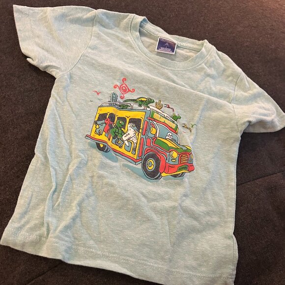 🌿 Galapagos Island Graphic T-Shirt – Size 2T 🌿 - Picture 1 of 3